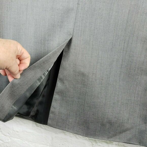 Stafford Men's Blazer Size 44 Gray Herringbone Jacket Reg 2-Button Sports Coat - Picture 3 of 8